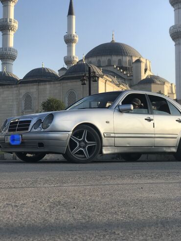 зимний: Mercedes-Benz 230: 1996 г., 2.3 л, Автомат, Бензин, Седан