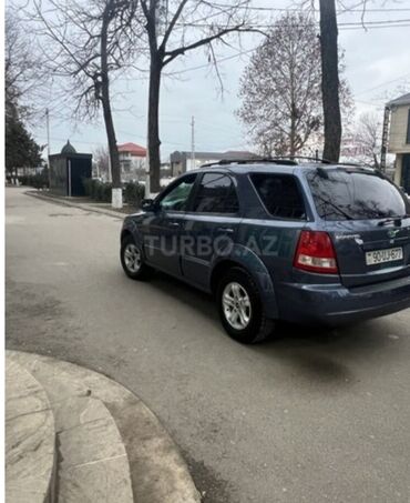 Kia: Kia Sorento: 2.4 l | 2005 il Ofrouder/SUV — 6