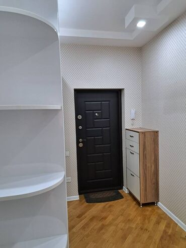 Uzunmüddətli kirayə mənzillər: Binəqədi rayonu,Azadlıq pr,İlayda uşaq baxçasının yanında,15 — 6