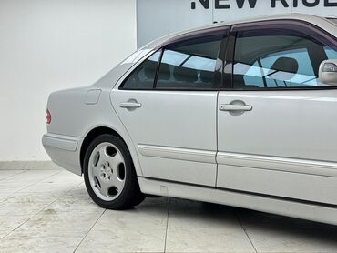 Mercedes-Benz: Mercedes-Benz E-Class: 2000 г., 3.2 л, Автомат, Бензин, Седан — 6