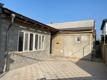 участок под бизнес ак ордо: Дом, 100 м², 4 комнаты, Риэлтор, Евроремонт