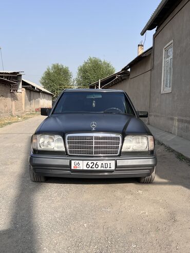 продам плаття: Mercedes-Benz W124: 1994 г., 2 л, Автомат, Бензин, Седан