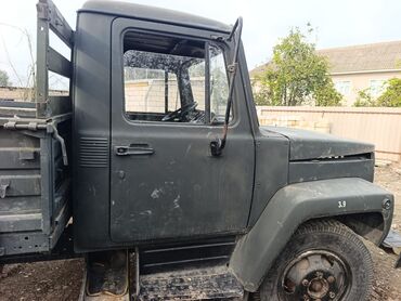 Yük maşınları: Yük maşını – klassik ZIL tipli, arxa bortlu kuzov Xüsusiyyətlər: - — 6