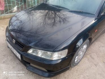 резина 15 с: Honda Accord: 2001 г., 2 л, Механика, Бензин, Седан