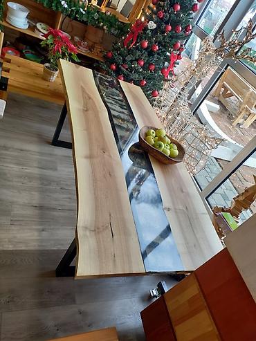 komode bele forma ideale: Epoxy sto 90x203 Orah/ Live edge Ploča stola napravljena — 5
