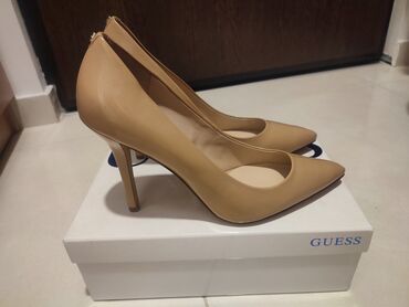 novo guess: Salonke, Guess, 40