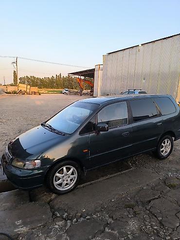 b class: Honda Odyssey: 1996 г., 2.2 л, Бензин, Минивэн — 2
