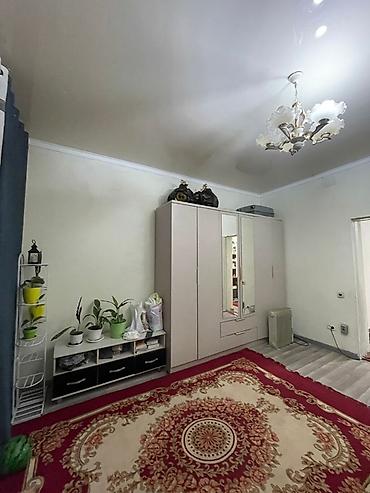 Продажа барачных домов: Продаётся часть жилого дома с отдельным входом. - Планировка — 12