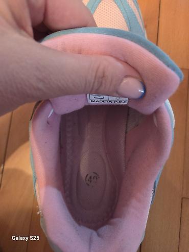 Women's Sneakers and athletic shoes: New Balance, 39, bоја - Svetloplava — 6