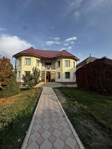 продам дом частный в районе арча бешик: Үй, 240 кв. м, 6 бөлмө, Менчик ээси, Евро оңдоо