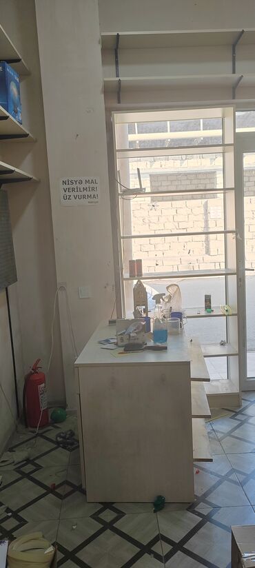 Hazır biznes: Mağaza avadanlıqları dəsti - Şaquli metal tor panellər: 2 ədəd — 12