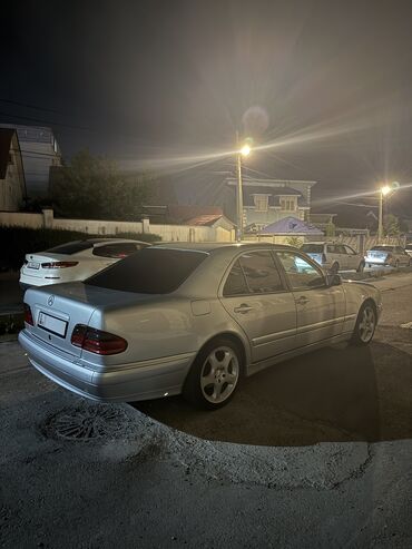 люк спринтер: Mercedes-Benz E-Class: 2002 г., 2 л, Типтроник, Бензин, Седан