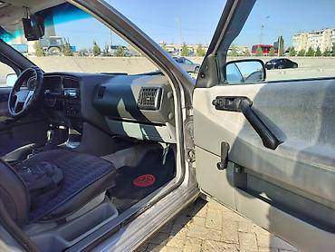 Volkswagen: Volkswagen Passat: 1991 г., 1.8 л, Механика, Бензин, Седан — 9