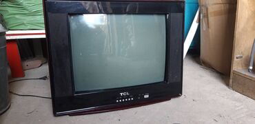Телевизоры: Иштейт, антенна, приставка, пульт. телевизор 54 диагональ
