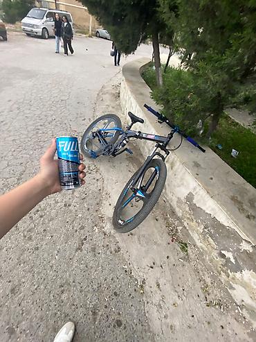 İdman velosipedləri: Velosiped – dağ/şəhər tipli,29” təkərli Xüsusiyyətlər: - Çərçivə — 1