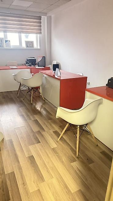 аренда офисных помещений: Сдаю Офисный кабинет: 30 м², С ремонтом, С отдельным входом — 1