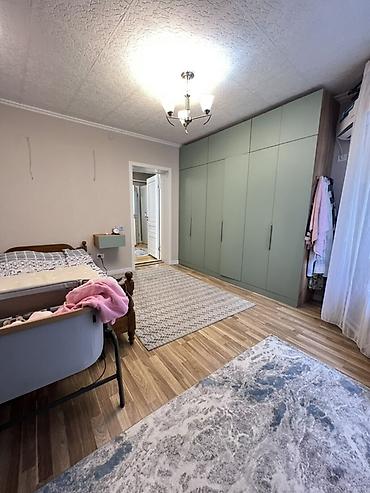 Продажа домов: 5 комнат, 105 м², 5 соток, Бишкек, Церковь Собственник — 10