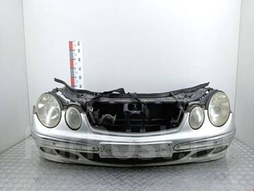 Бамперы: Передний Бампер Mercedes-Benz 2003 г., Б/у, цвет - Серебристый