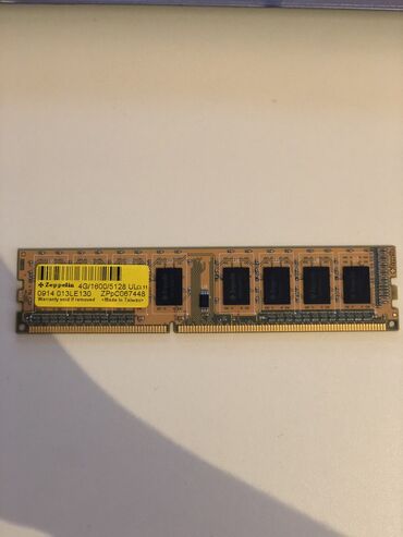 ram ddr2: Operativ yaddaş (RAM) 4 GB, 1333 Mhz, DDR3, PC üçün, Yeni