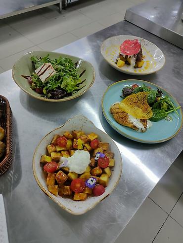 Выездные банкеты: Выездные банкеты | Повара — 15