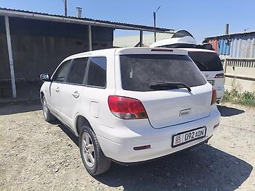 Транспорт: Mitsubishi Airtrek: 2001 г., Автомат, Бензин, Универсал — 4