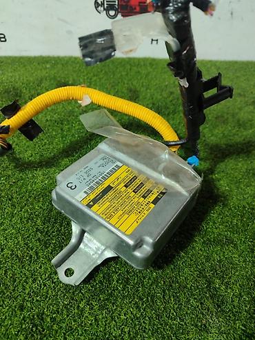 srs блок: Блок управления подушками безопасности (SRS Airbag ECU) с жгутом — 1
