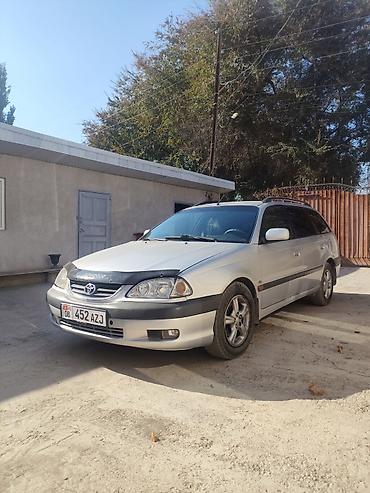 полтавка: Toyota Avensis: 2002 г., Автомат, Бензин, Универсал — 1