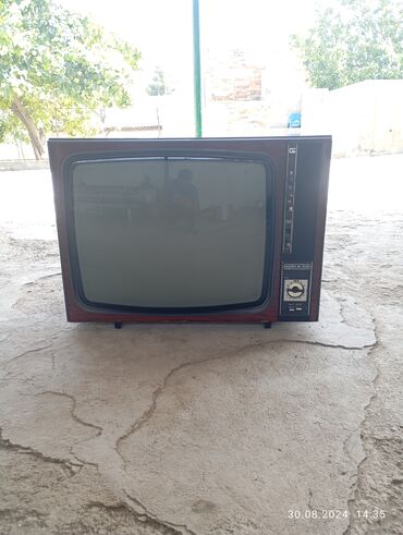 tv asılqanı: Televizor 218