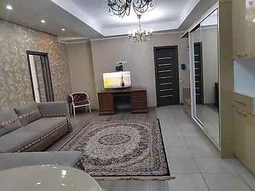 Посуточная аренда квартир: 1 комната, Душевая кабина, Постельное белье, Кондиционер — 3