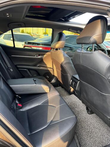 Toyota: Toyota Camry: 2019 г., 2.5 л, Автомат, Бензин, Седан — 6