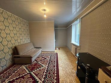 Продажа коттеджей и домов: Продается 3к . Дом + кухня 70 кв м коммуникации : вода, газ — 5