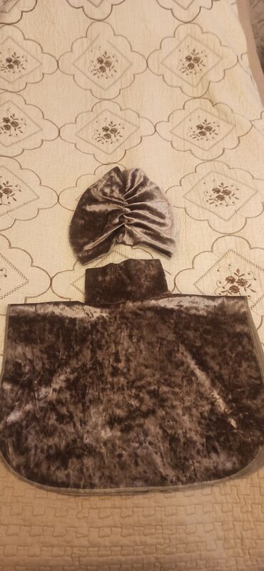 Hicab: Boyunluq ve papağı hicablilar üçün.boyunluq heç taxilmiyib — 2