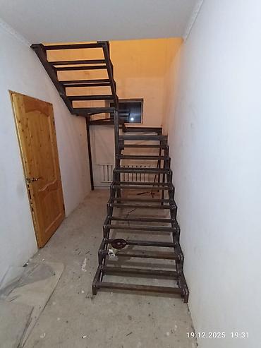 Металлические лестницы: Металлический каркас лестницы, предназначенный для установки внутри at lalafo.kg — 22 Металлические лестницы: Металлический каркас лестницы, предназначенный для установки внутри — 22