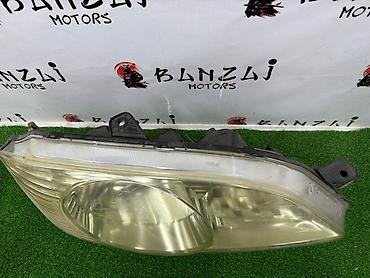 Передняя правая фара Honda 2000 г., Б/у, Оригинал, Япония at lalafo.kg Передняя правая фара Honda 2000 г., Б/у, Оригинал, Япония