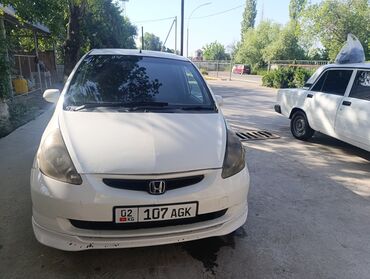 Honda: Honda Fit: 2002 г., 1.3 л, Автомат, Бензин, Хэтчбэк