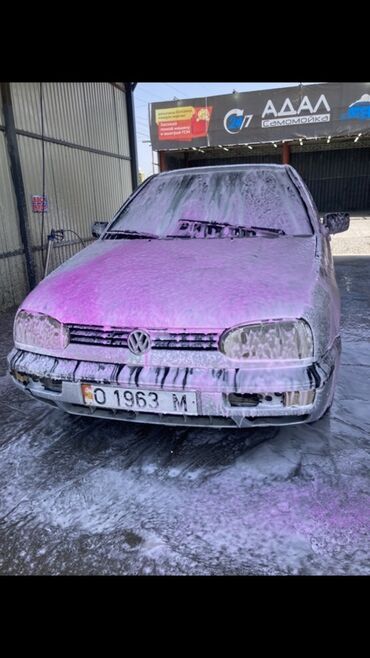 Volkswagen: Volkswagen Golf: 1994 г., 1.6 л, Механика, Бензин, Хэтчбэк — 3