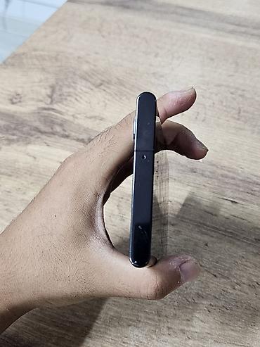s 3: Samsung Galaxy S22 Ultra, Б/у, 512 ГБ, цвет - Черный, 1 SIM — 2