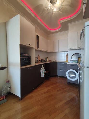 Uzunmüddətli kirayə mənzillər: Xətai metrosunun yaxınlığında Babək plazaya yaxın 21 mertebeli binanın — 8