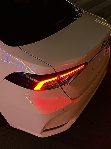 Toyota: Toyota Corolla: 2022 г., 1.8 л, Вариатор, Гибрид, Седан — 7
