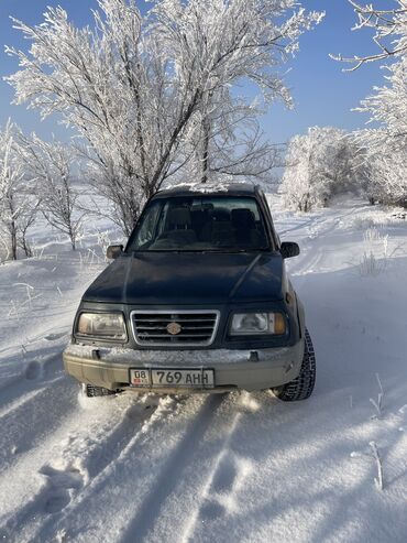 советские авто: Suzuki Escudo: 1995 г., 2 л, Автомат, Бензин, Внедорожник