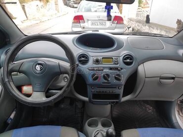 Toyota: Toyota Yaris: 1.3 l. | 2003 έ. Χάτσμπακ — 12
