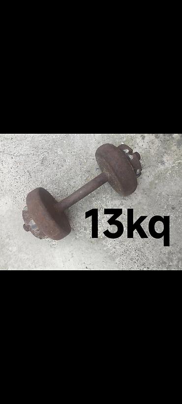 Bir eded demir qantel 13kilodur demirdendir əla vəziyyətdədir
