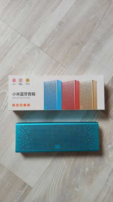 музыкальная: Колонка Xiaomi Bluetooth Speaker. Материал корпуса: металл, пластик