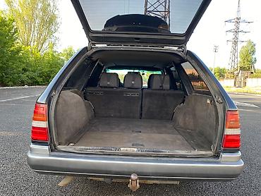 Mercedes-Benz: Mercedes-Benz E-Class: 1993 г. — 5