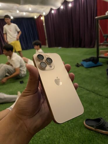 pixel 3 xl: IPhone 16 Pro, Б/у, 256 ГБ, Desert Titanium, Зарядное устройство, Защитное стекло, Чехол, 100 %