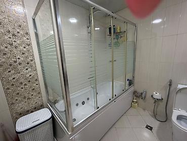 cakuziler: Hidromasajlı vanna-kabina - Ölçü: təxmini 2.0-m uzunluq, 1.0-m en — 2