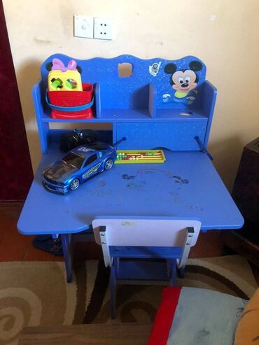 стол для кормления: Для мальчика, Письменный стол