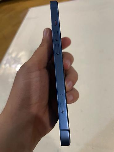 iphone 13 blu: IPhone 13, 128 GB, Göy — 4