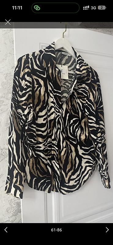 Брючные костюмы: Одежда женская, брала в Дубаи/Италии размер от s,m,l (до 44) новые и — 24