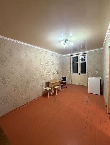 Продажа квартир: 1 комната, 30 м², Пишпек Хрущевка, 2 этаж, Старый ремонт — 6